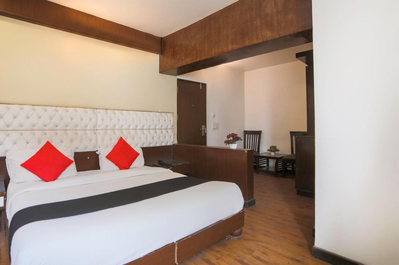 Hotel O Parktel Indirapuram Екстериор снимка